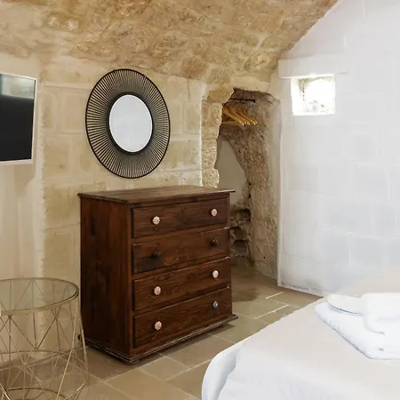 Atagio Luxury 4* Остуни