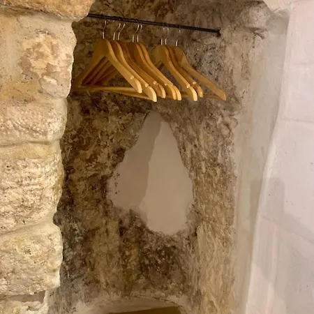 Atagio Luxury Bed and breakfast 4*