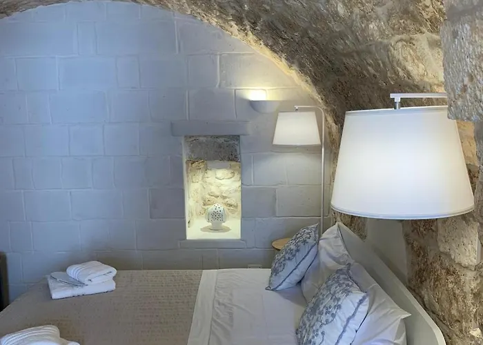 לינה וארוחת בוקר Atagio Luxury